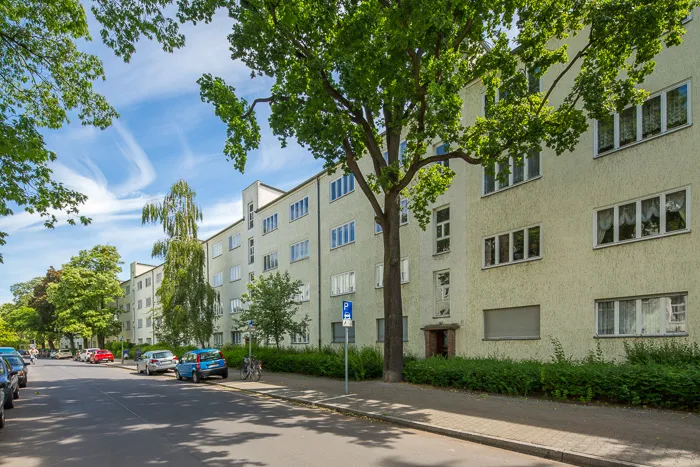 Sanierte 3,5 Zimmerwohnung mit Balkon — photo 1